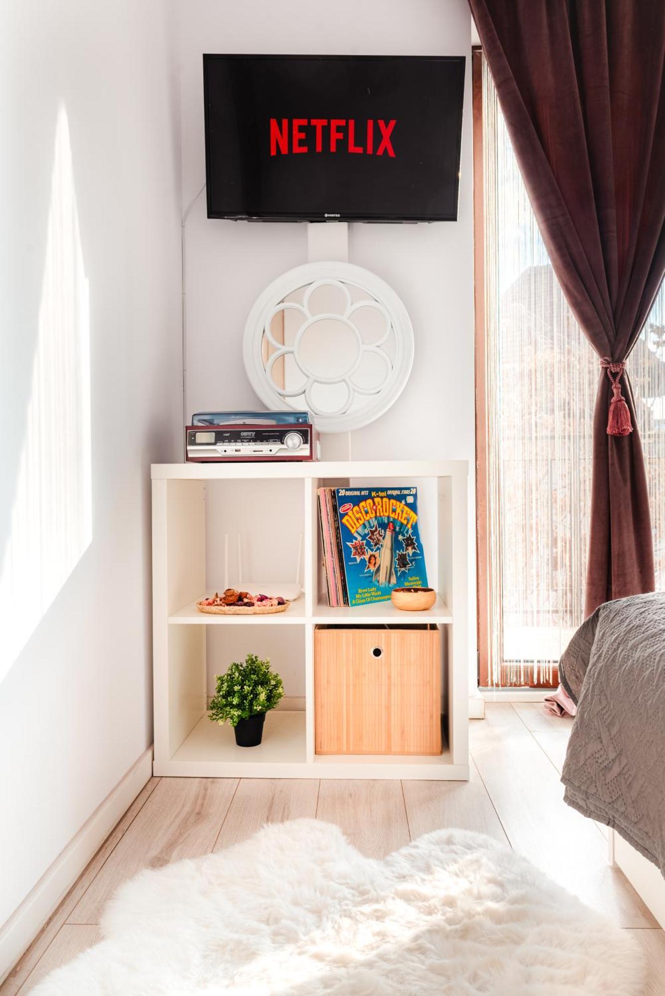 Downtown Apartment Boutique - Blue & Pink 부쿠레슈티 외부 사진