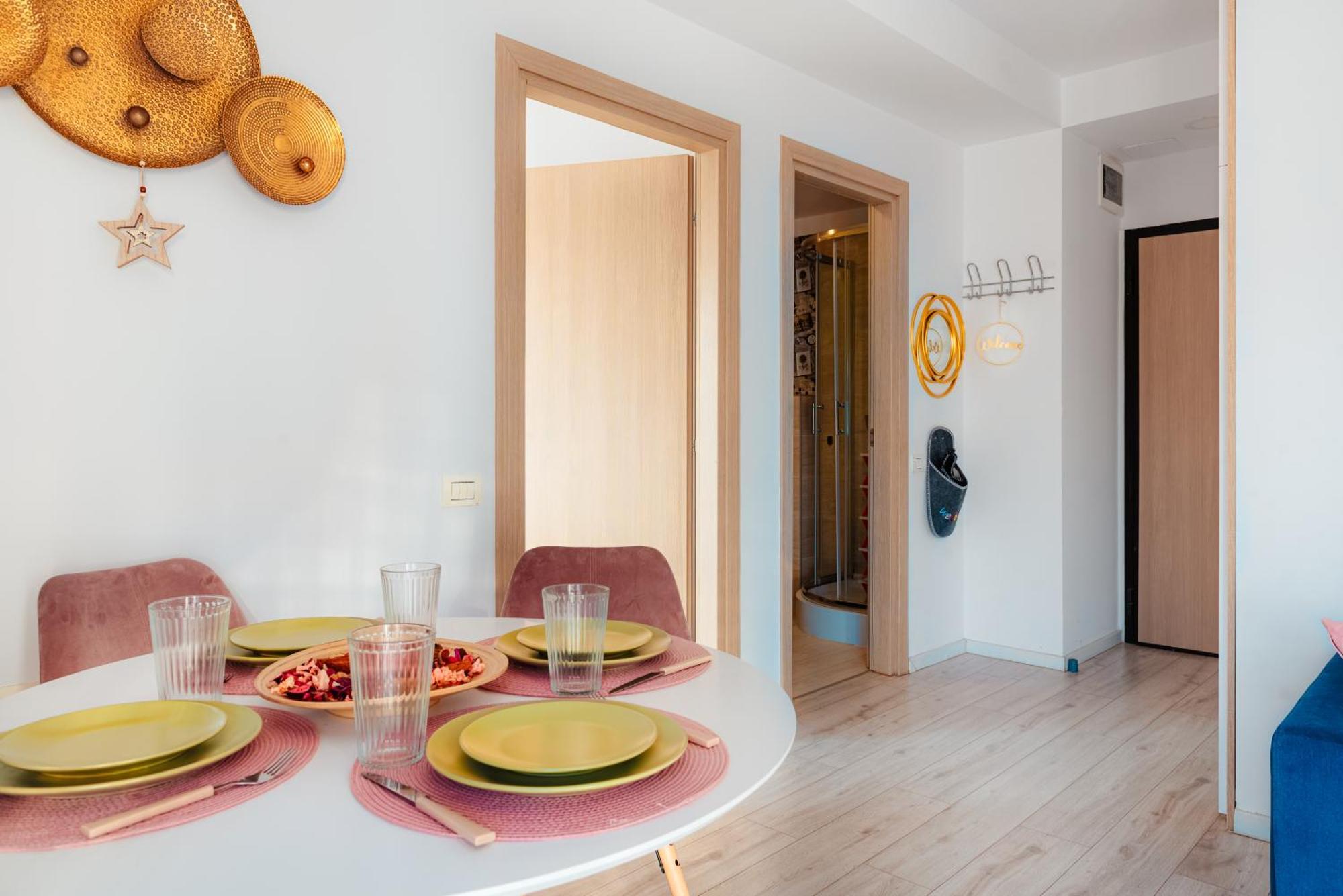 Downtown Apartment Boutique - Blue & Pink 부쿠레슈티 외부 사진